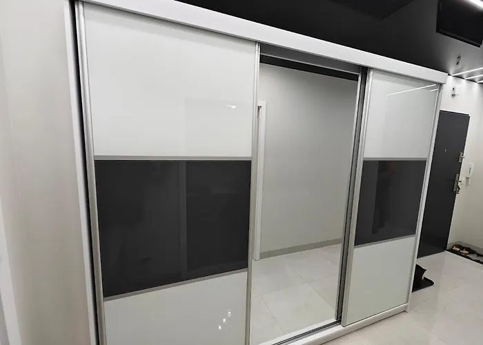 3 Pokojowy Apartamento *